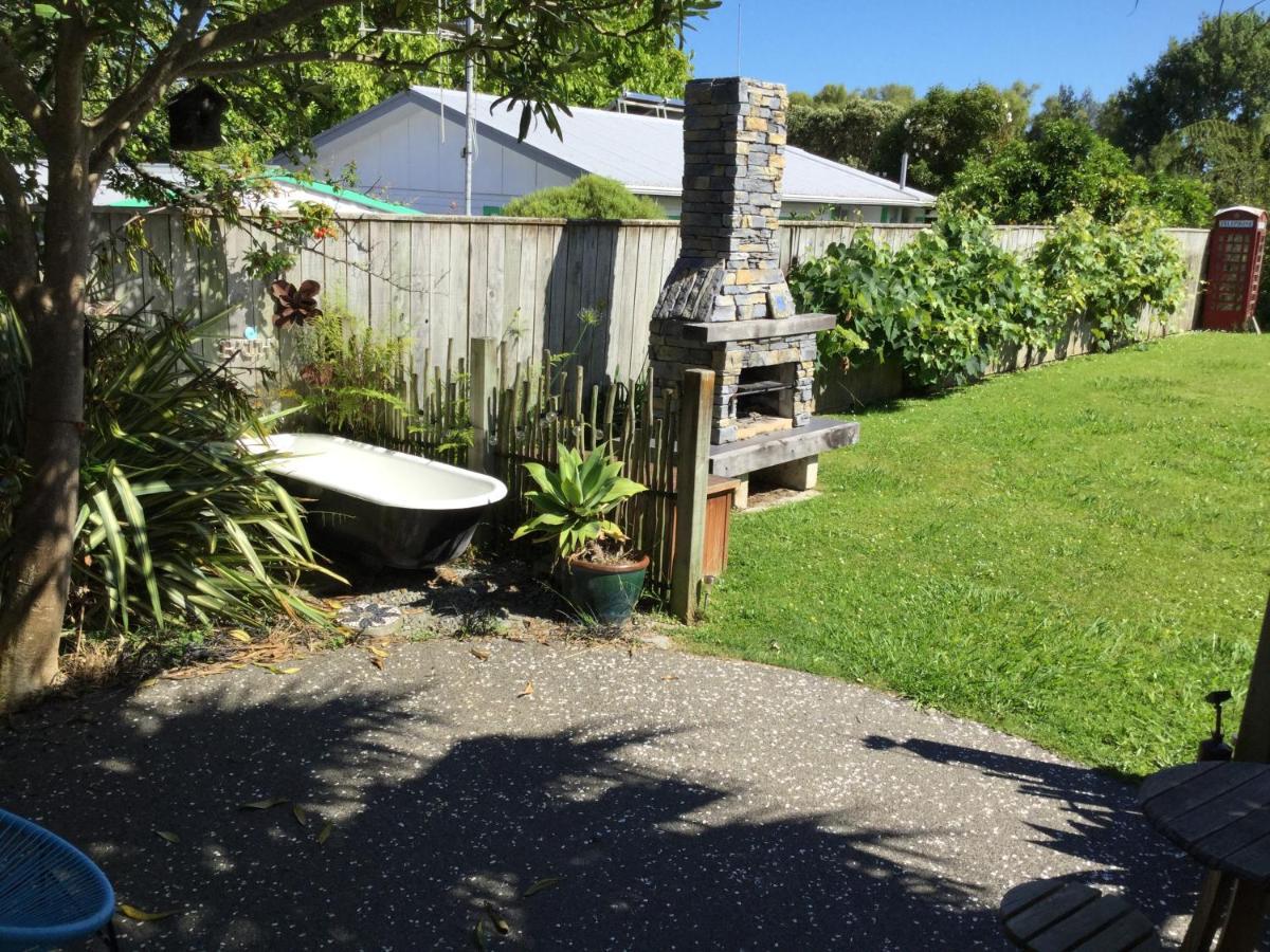 Sundari Retreat Bed and Breakfast Otaki Exteriör bild
